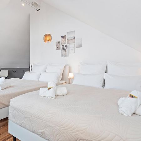 Stadtoase Fulda Mit Flair - Whirlpool, Balkon, 2Xparkplaetze, Highspeed Wlan Ngoại thất bức ảnh